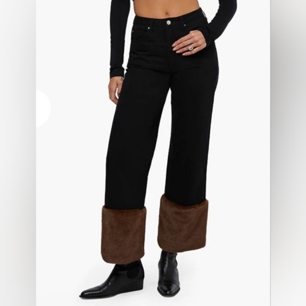 NWOT WeWoreWhat Black Straight Leg Jeans With Faux Fur Cuffs Size 24